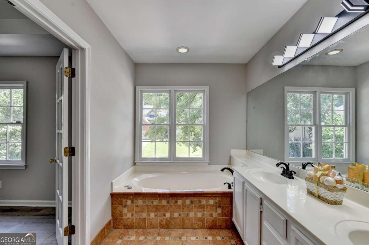 1590 Misty River Run Roswell - Photo 43