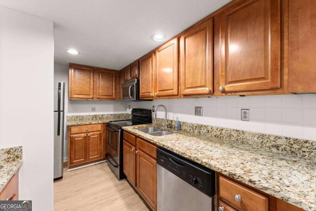 6900 Roswell Road Sandy Springs - Photo 14
