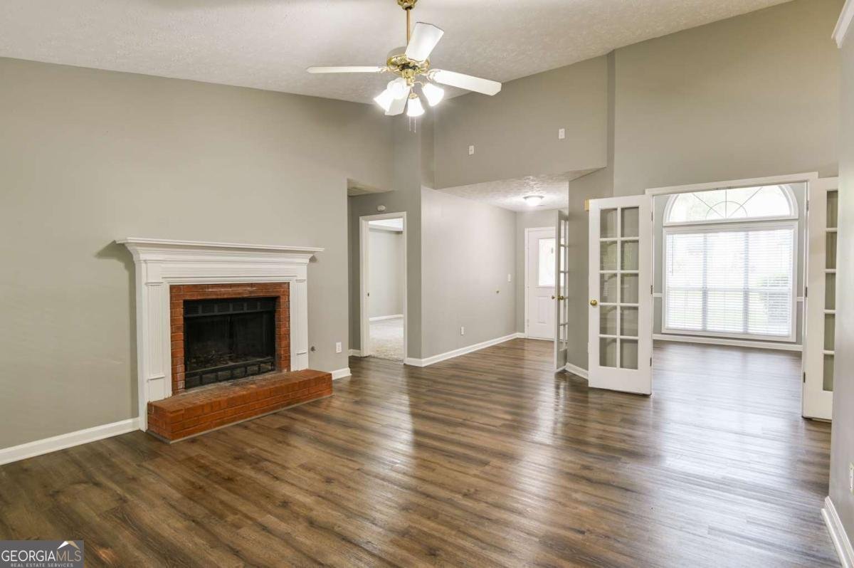 680 Trellis Pond Court Lawrenceville - Photo 7