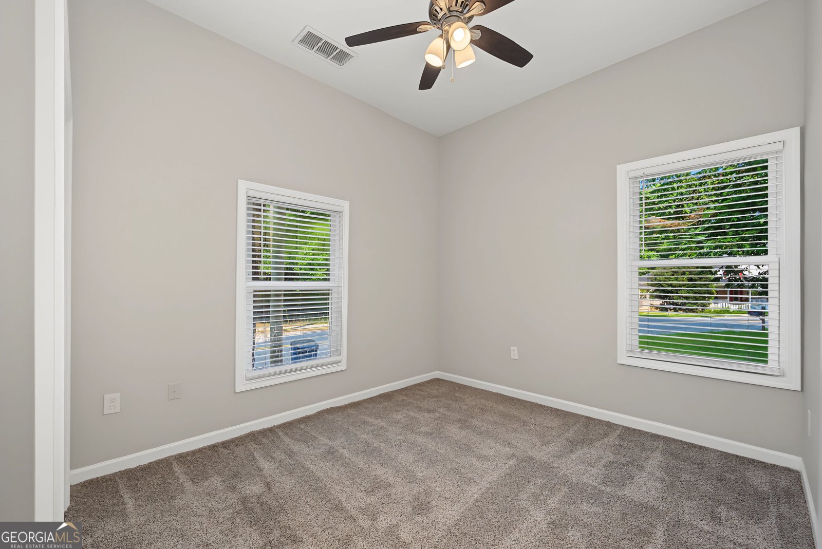 1645 Connally Drive East Point - Photo 11