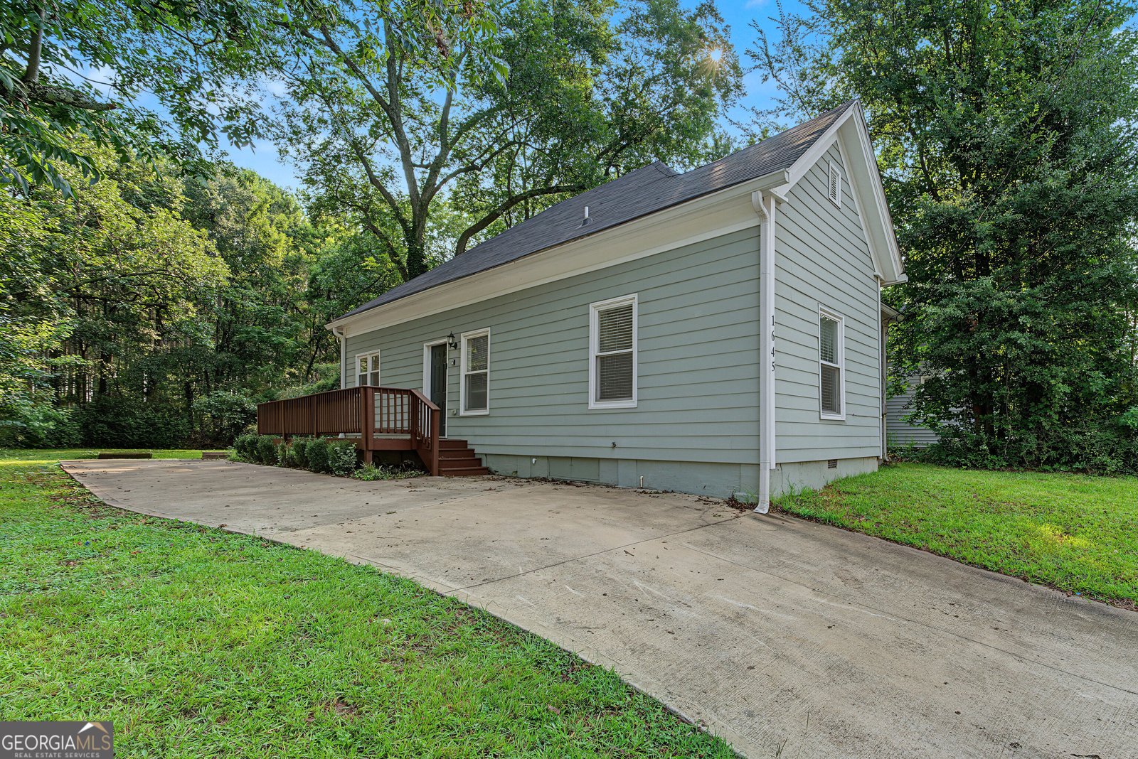 1645 Connally Drive East Point - Photo 19