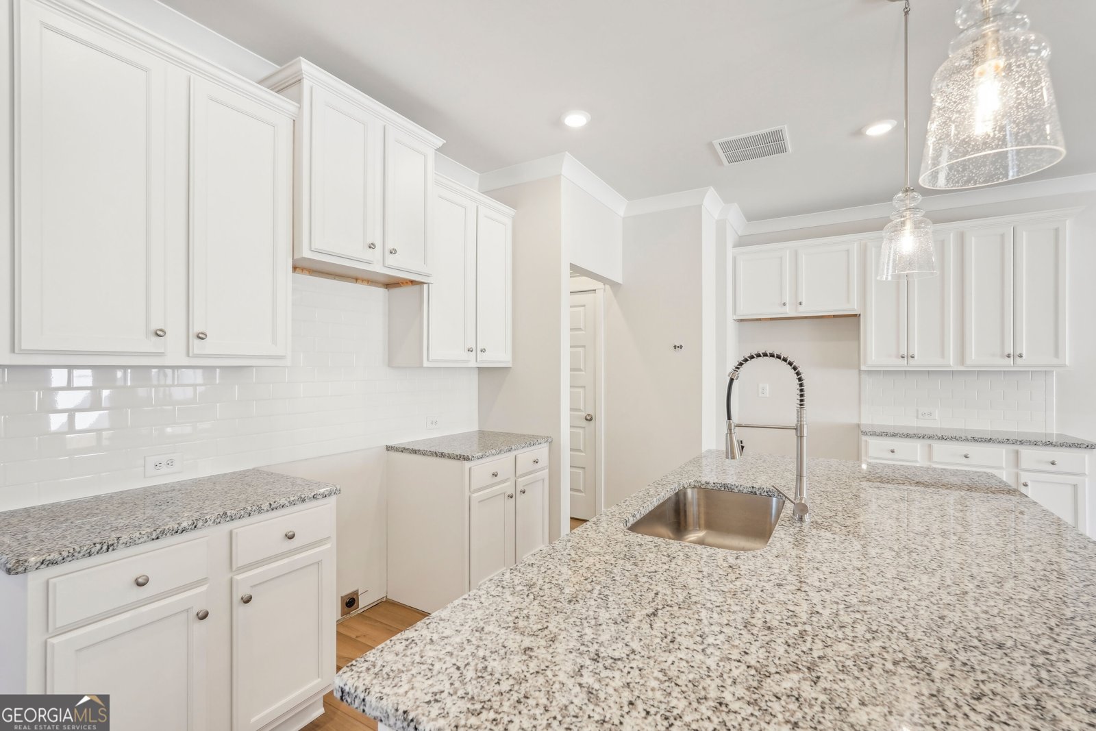 291 Brook Landing Circle Auburn - Photo 10