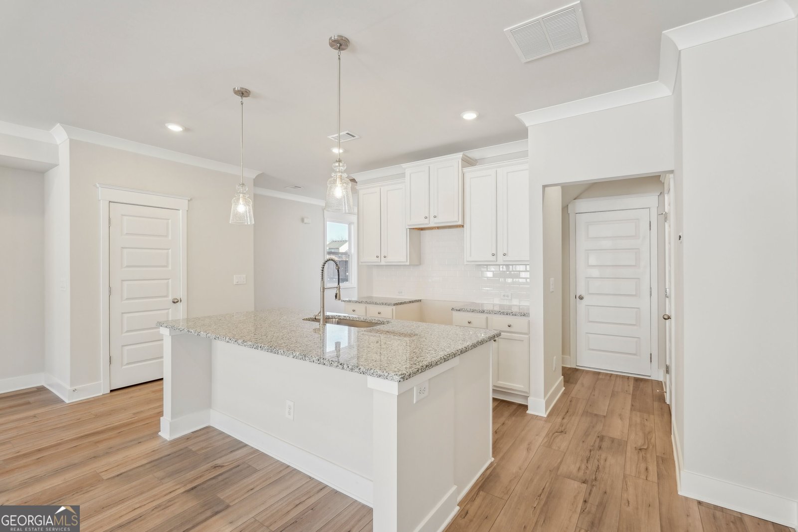 291 Brook Landing Circle Auburn - Photo 12