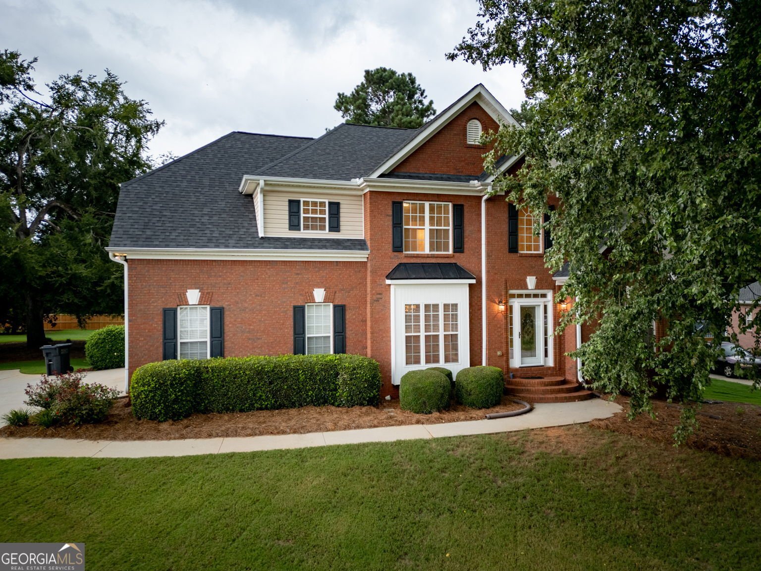 233 Thorn Berry Way Conyers - main photo