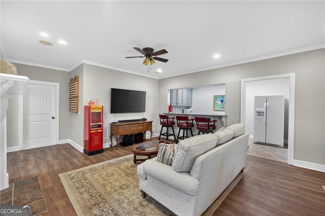 675 Garden Circle Statham - Photo 49
