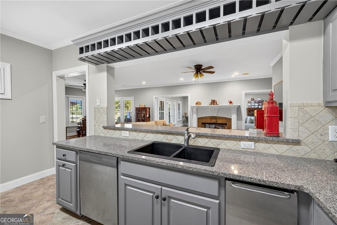 675 Garden Circle Statham - Photo 53