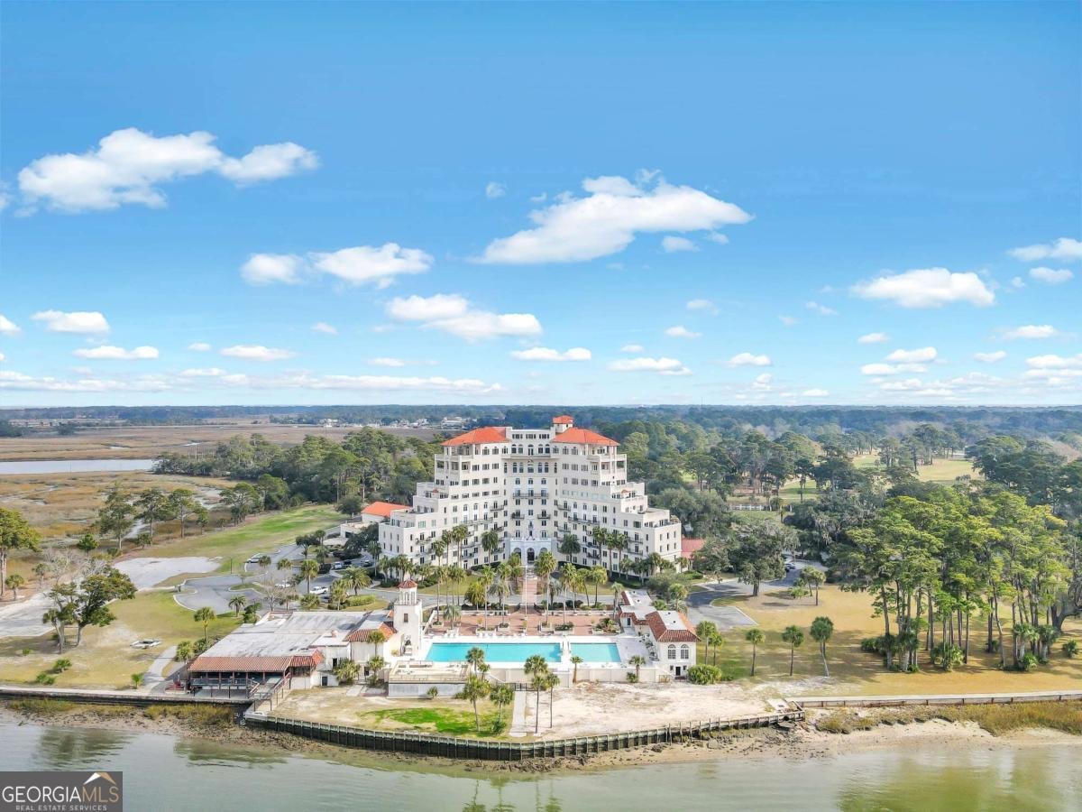 700 Wilmington Island Road Savannah - main photo