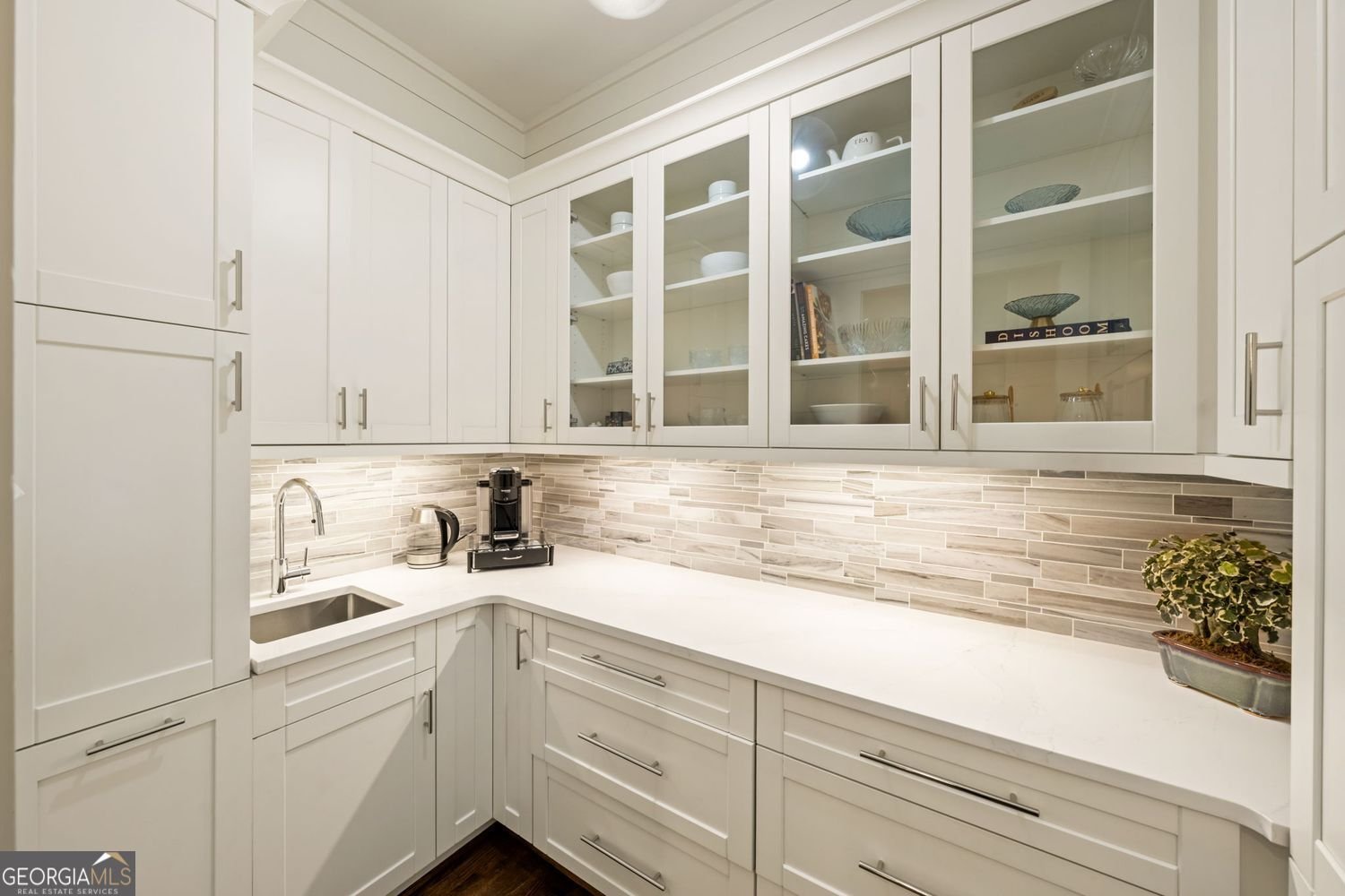 305 Forrest Lake Drive sandy springs - Photo 18