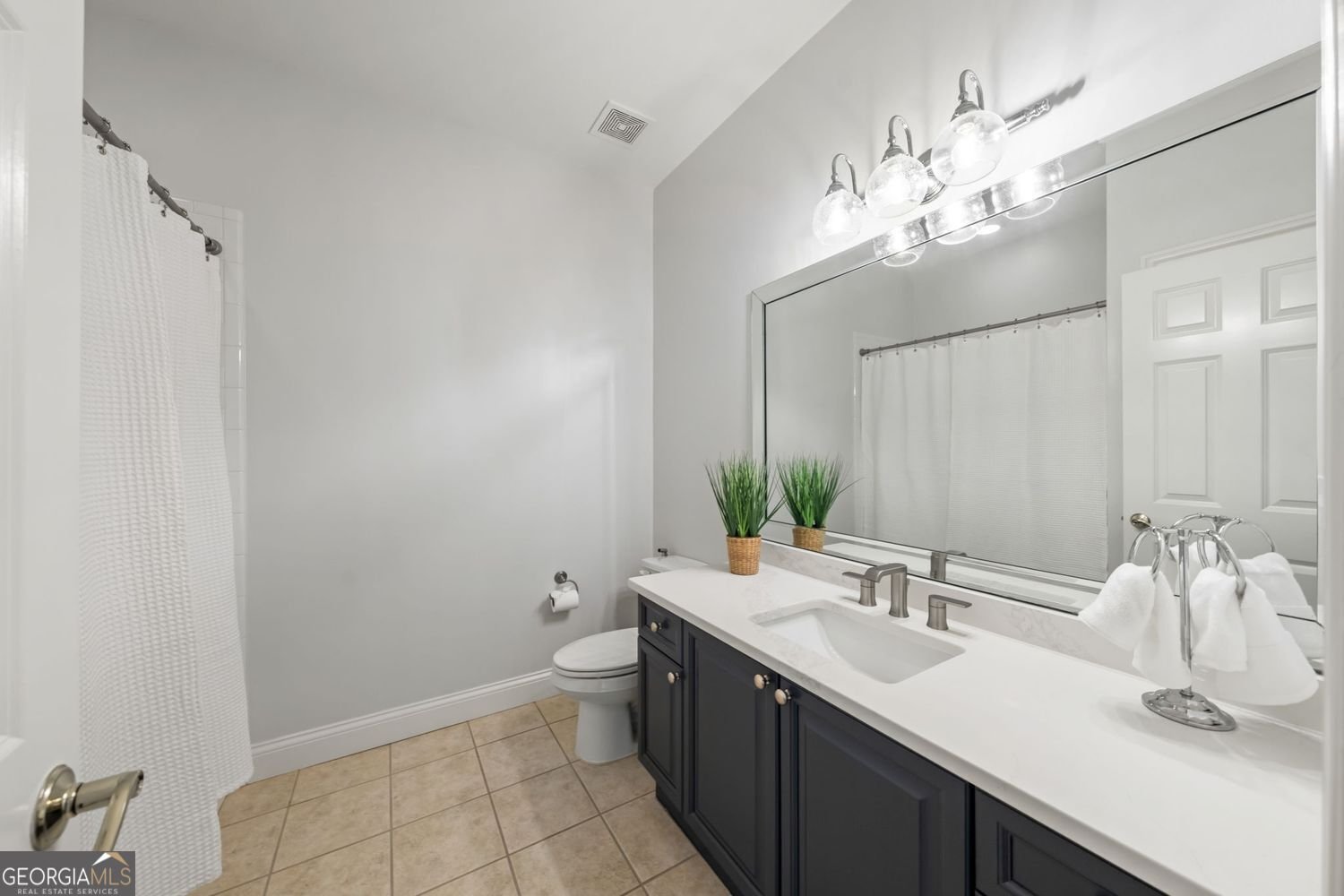305 Forrest Lake Drive sandy springs - Photo 47