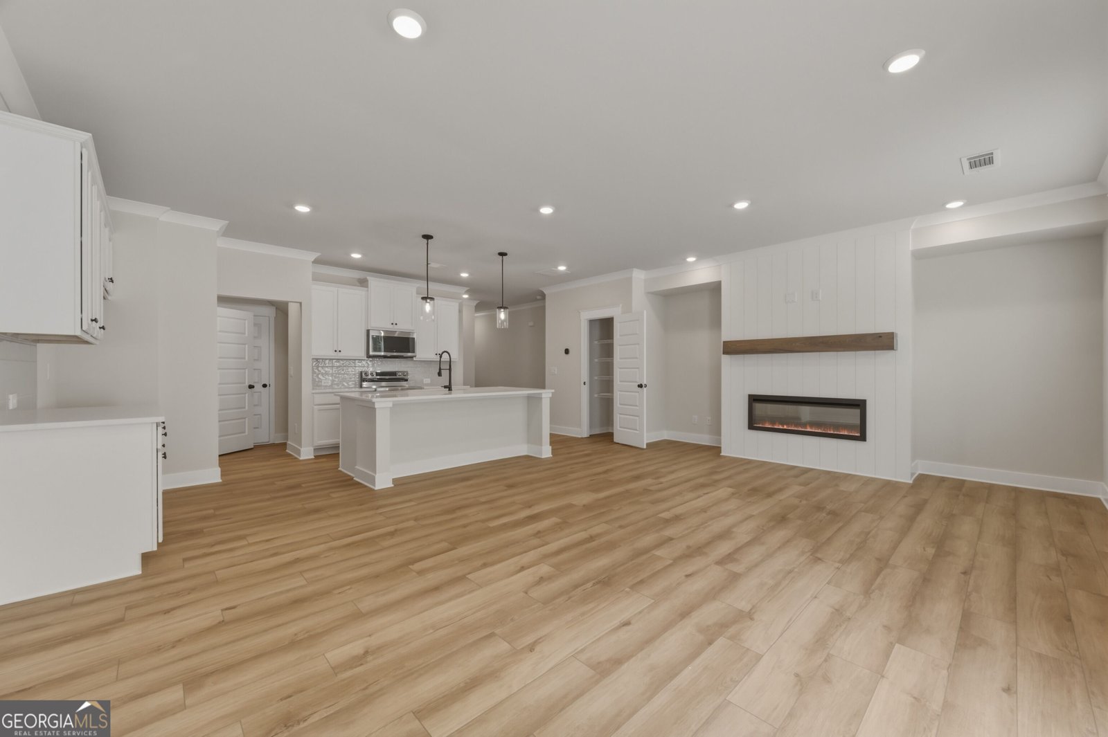 279 Brook Landing Circle Auburn - Photo 15