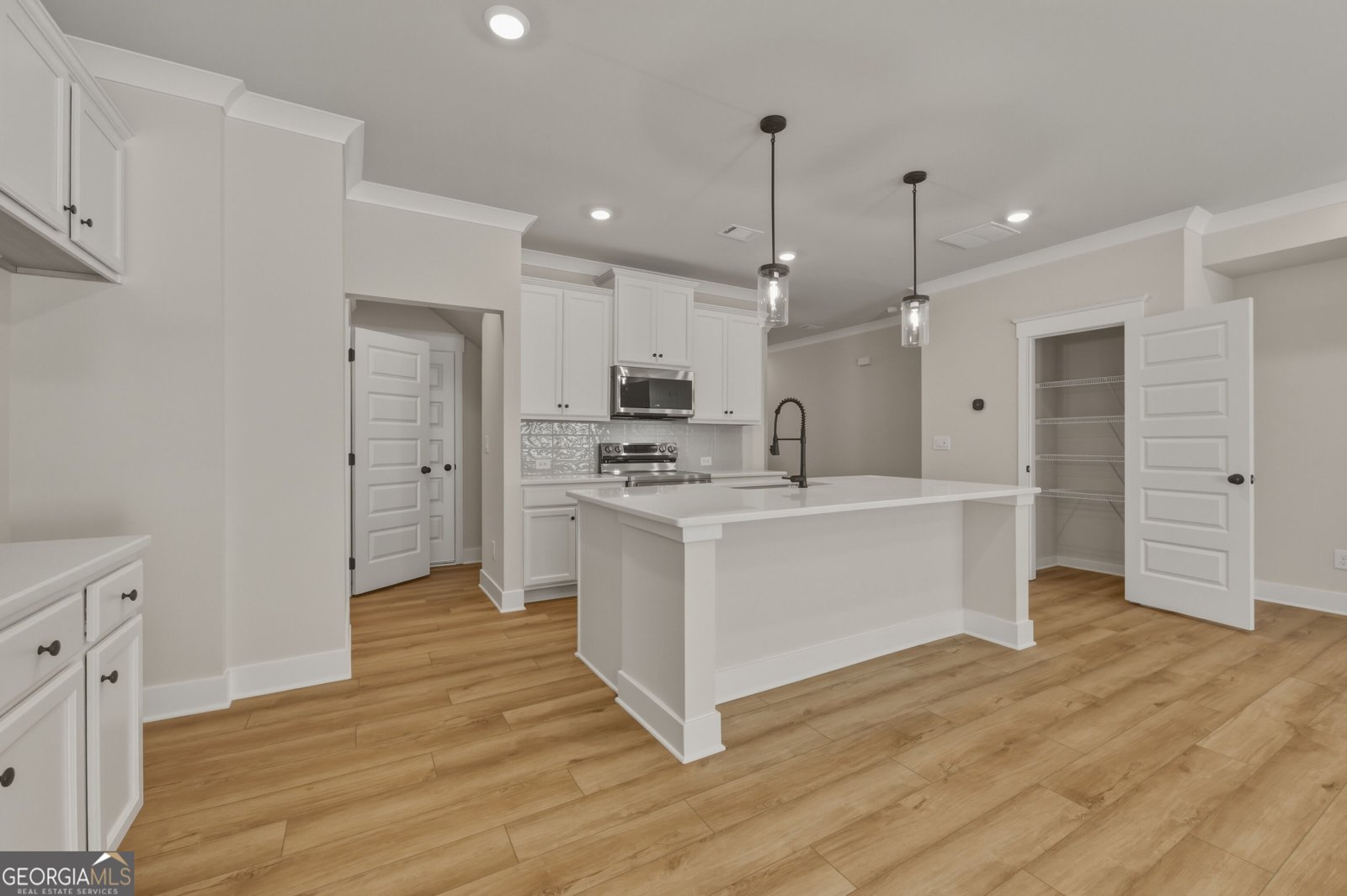 279 Brook Landing Circle Auburn - Photo 6