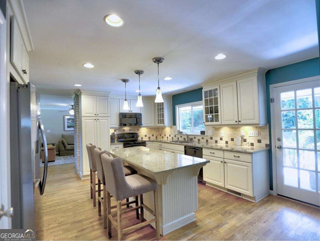 715 Glenforest Road Sandy Springs - Photo 14