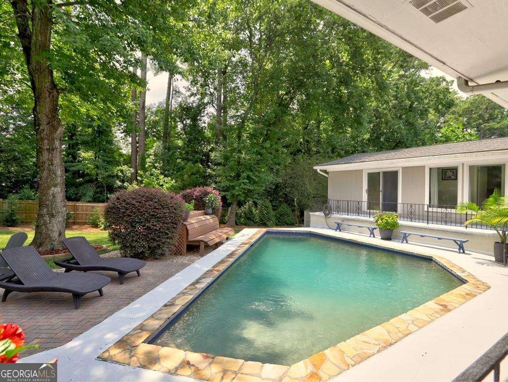 715 Glenforest Road Sandy Springs - Photo 38