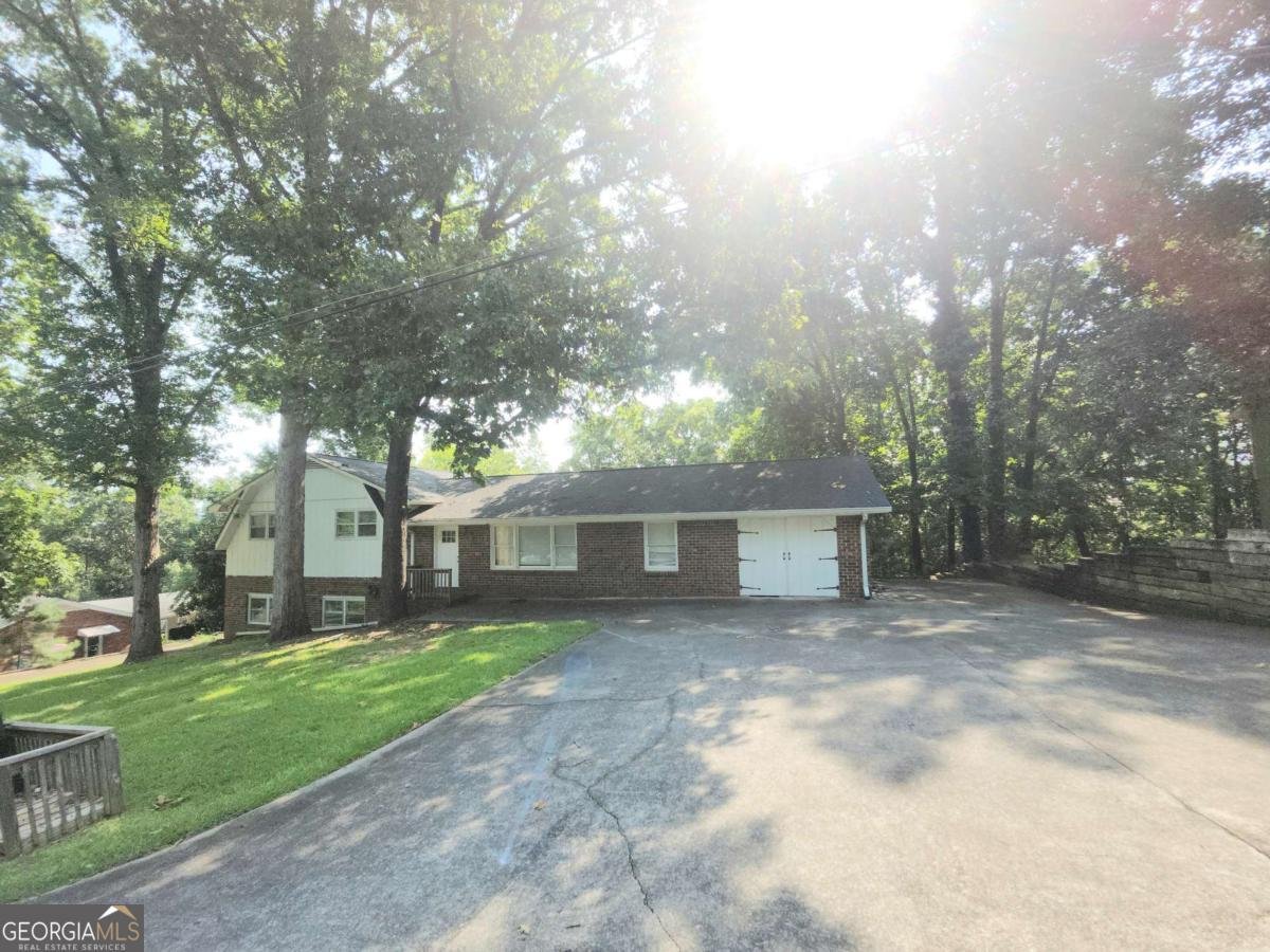 49 Cliffbrink Drive Lindale - main photo