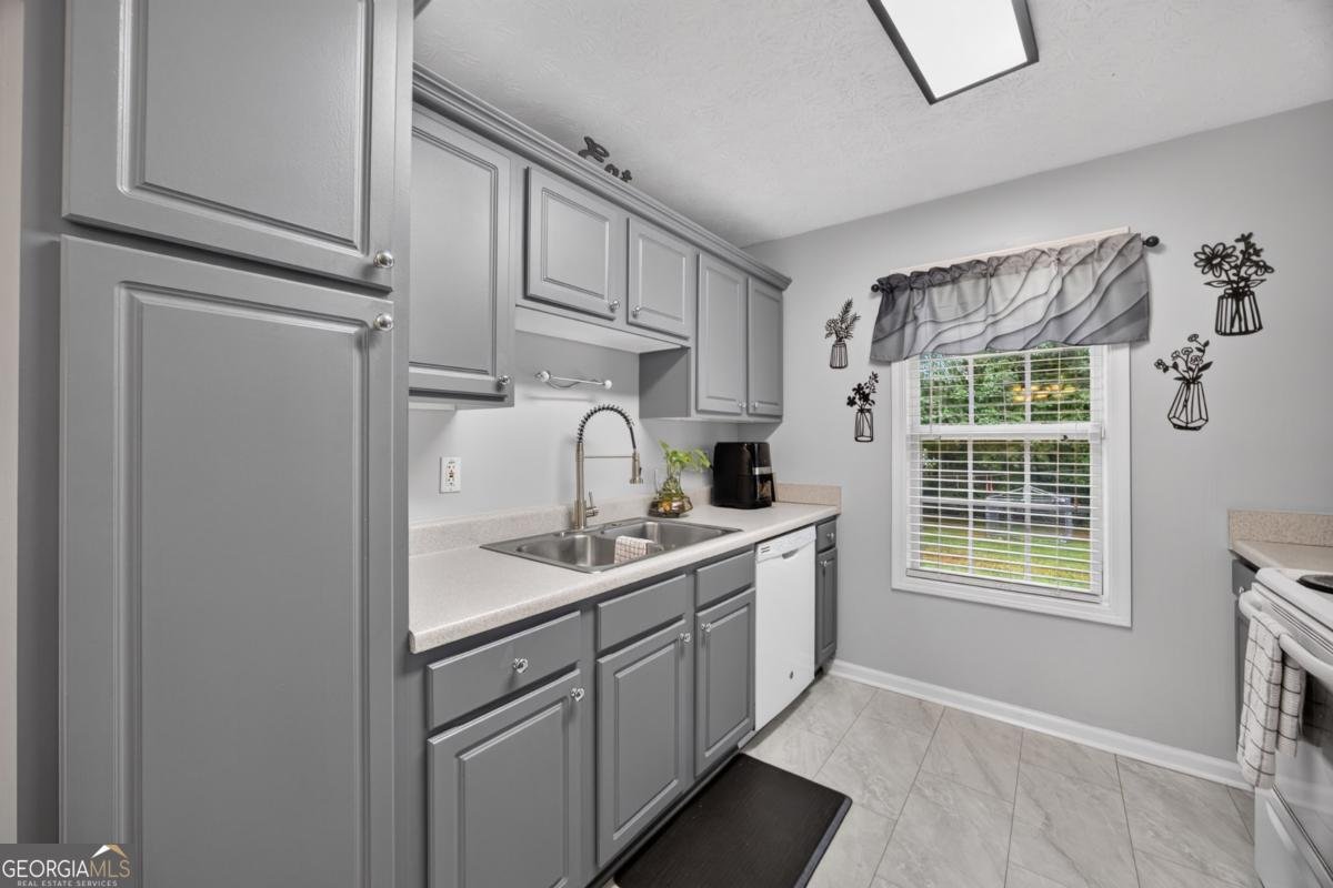 59 Canterbury Drive Grantville - Photo 10