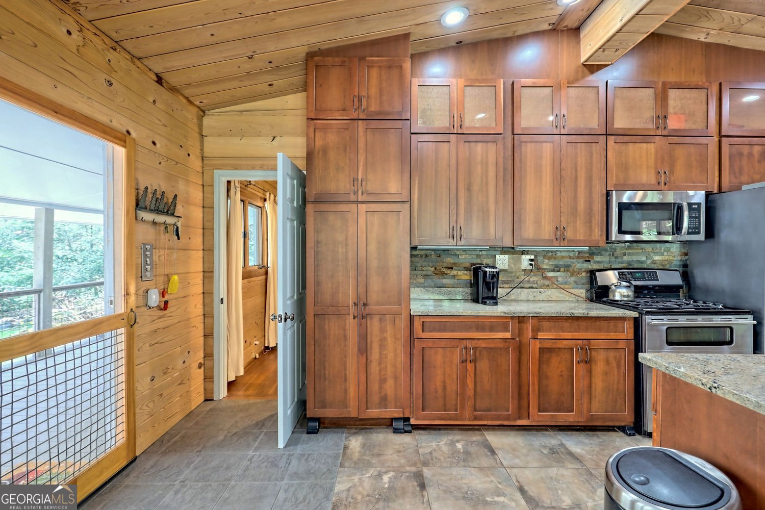 2960 Tate City Road hayesville - Photo 9