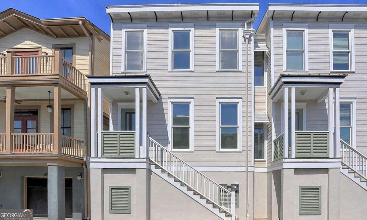 302 Lorch Street Savannah - main photo