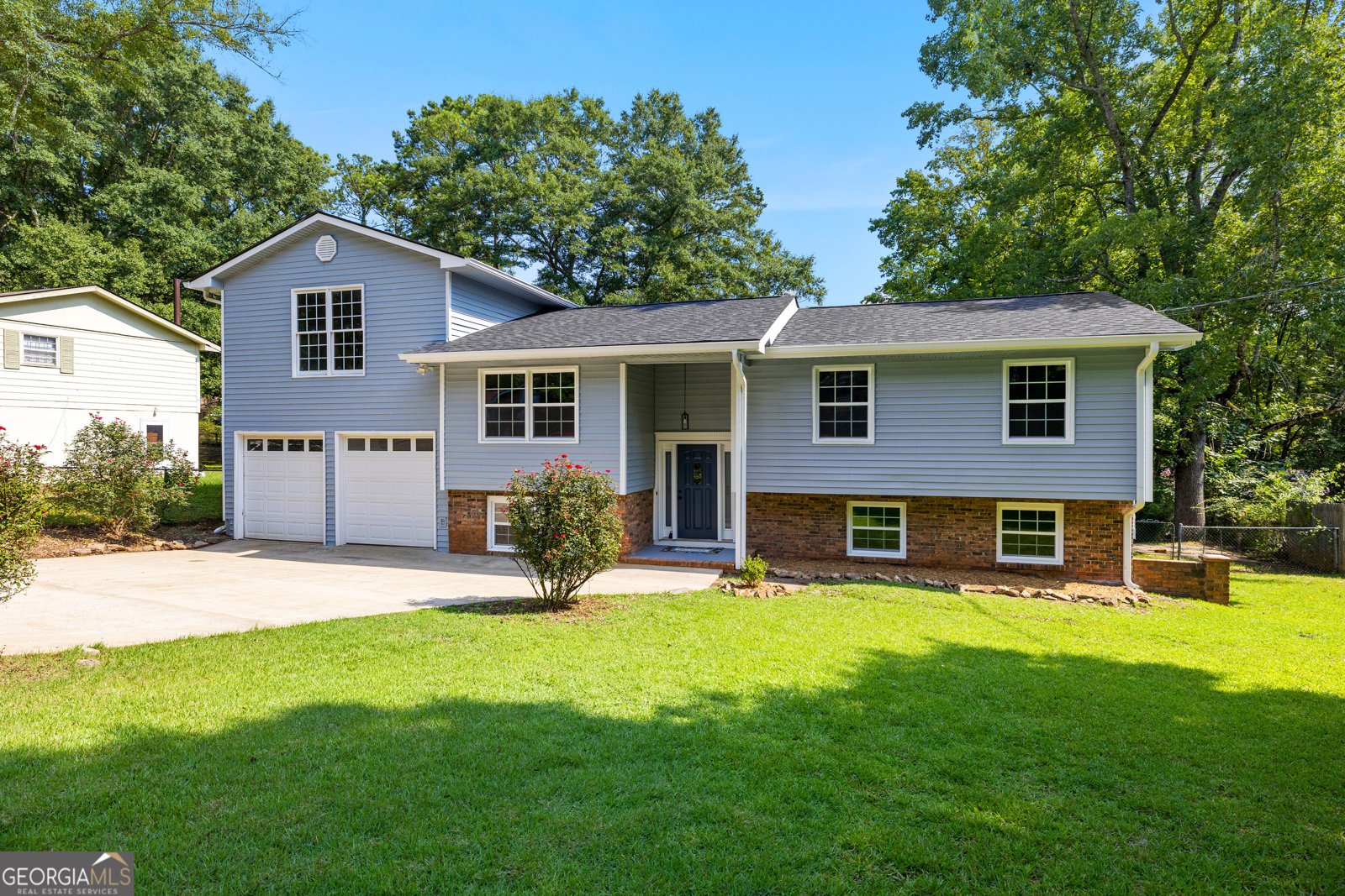 210 Hearthstone Drive Lagrange - main photo