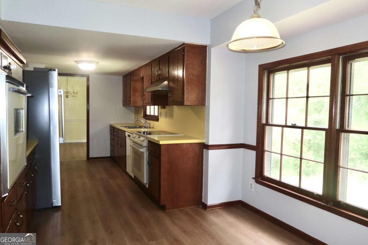 4213 Autumn Hill Drive Stone Mountain - Photo 12