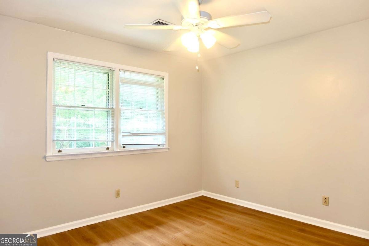 4213 Autumn Hill Drive Stone Mountain - Photo 17