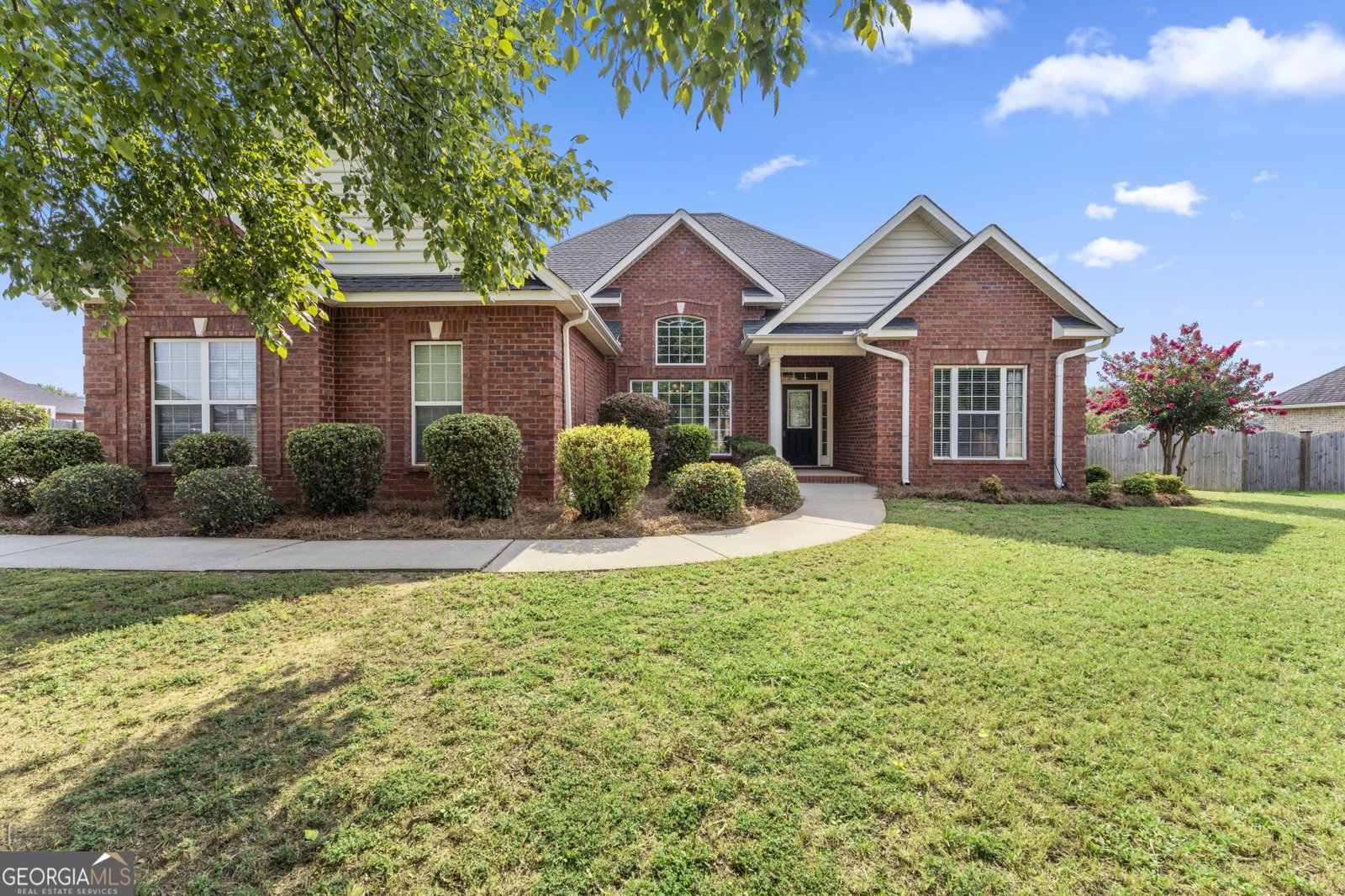 102 Rosemary Court Warner Robins - main photo