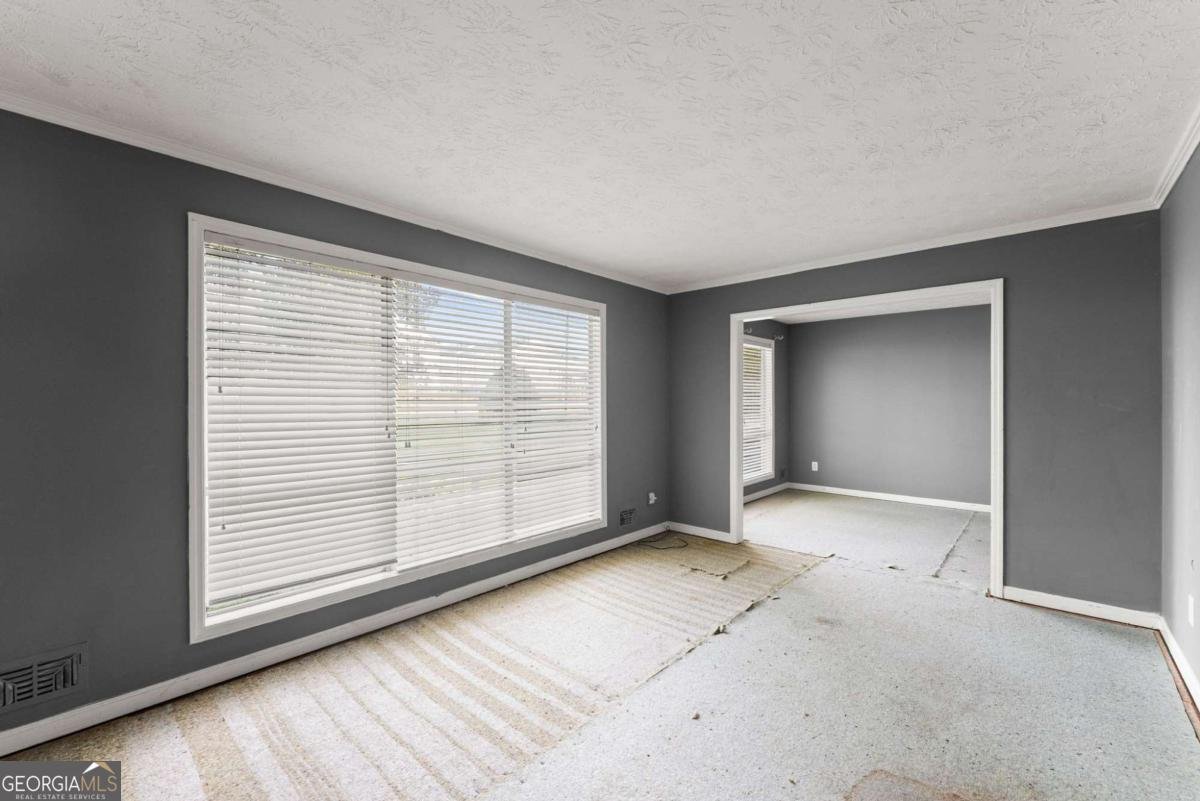 758 Springlake Road Lawrenceville - Photo 11