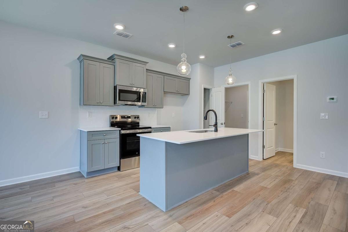 663 Treasure Drive Stockbridge - Photo 10