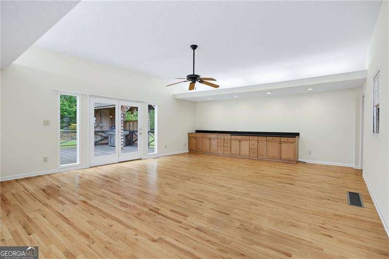8940 Country Club Drive Douglasville - Photo 18