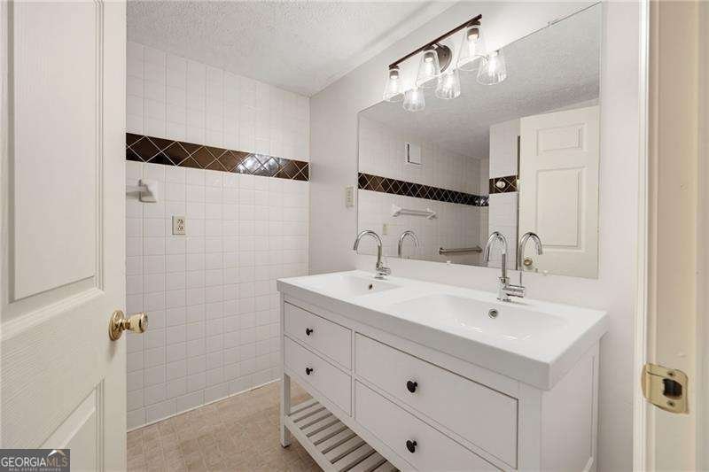 8940 Country Club Drive Douglasville - Photo 33