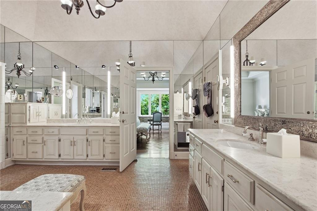 2401 Spalding Drive Sandy Springs - Photo 29