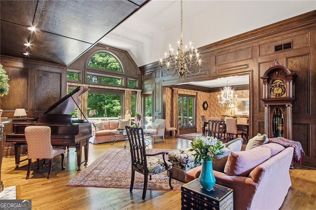 2401 Spalding Drive Sandy Springs - Photo 8