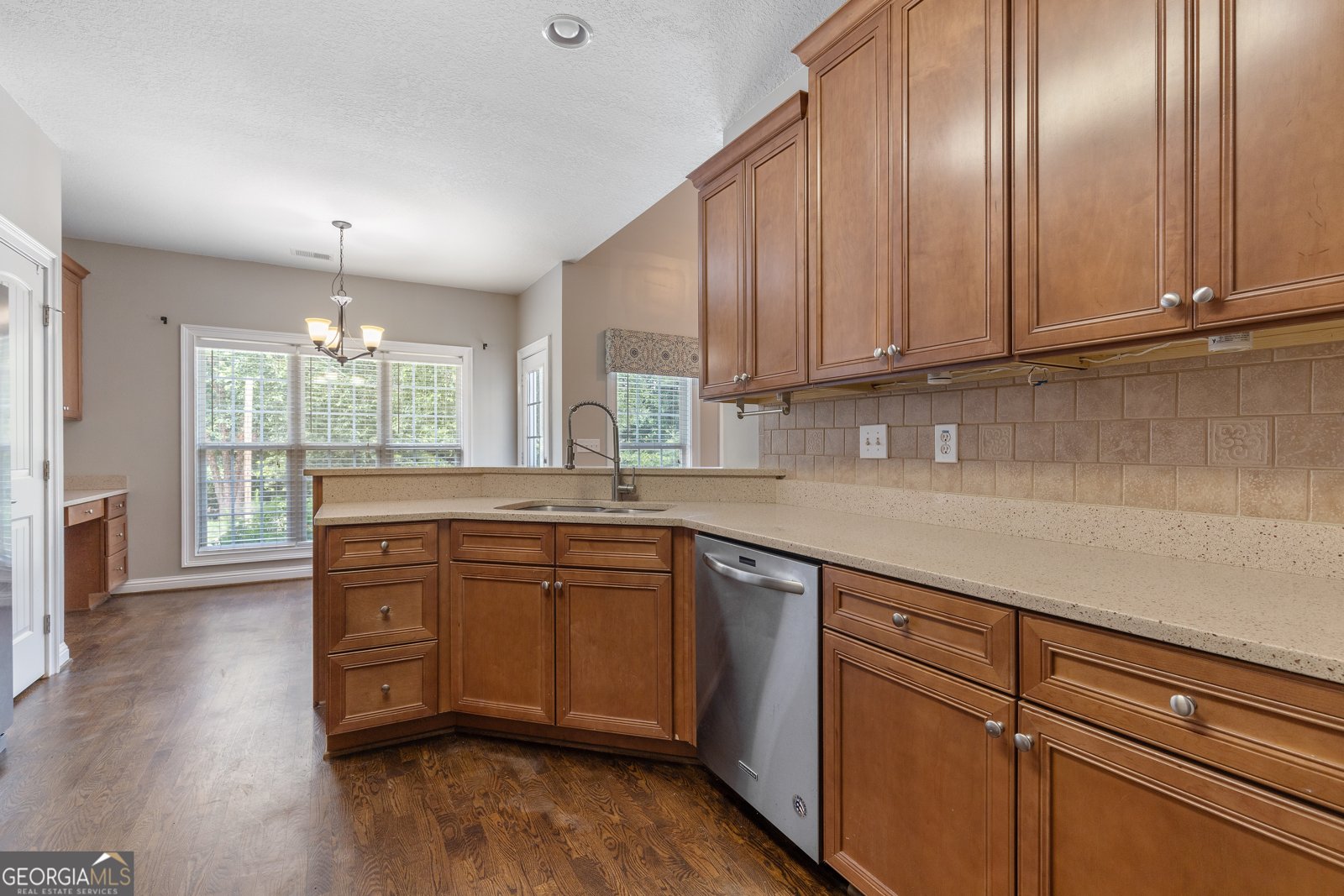 155 Rose Creek Drive Covington - Photo 18