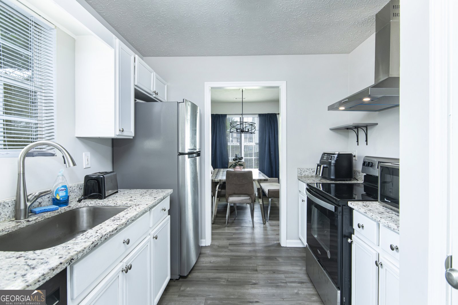 660 Morrow Road Forest Park - Photo 11