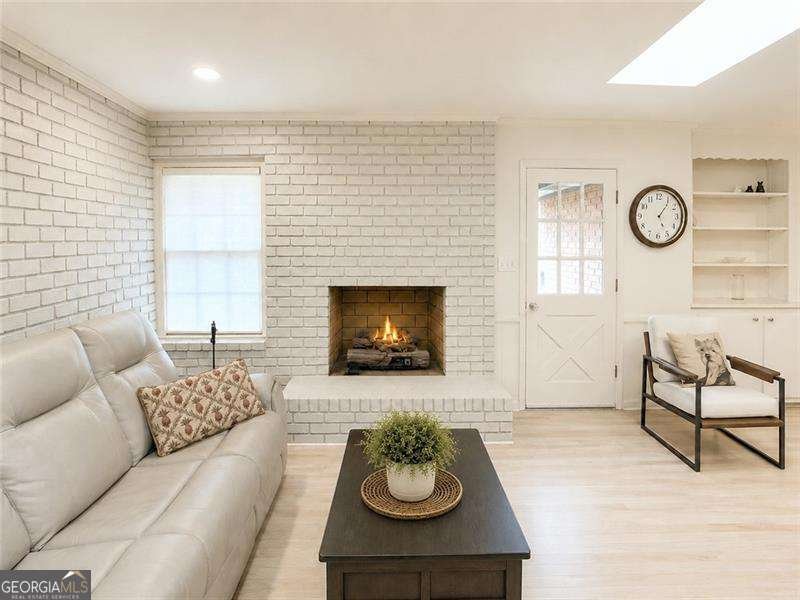 381 Chicopee Drive Marietta - Photo 7