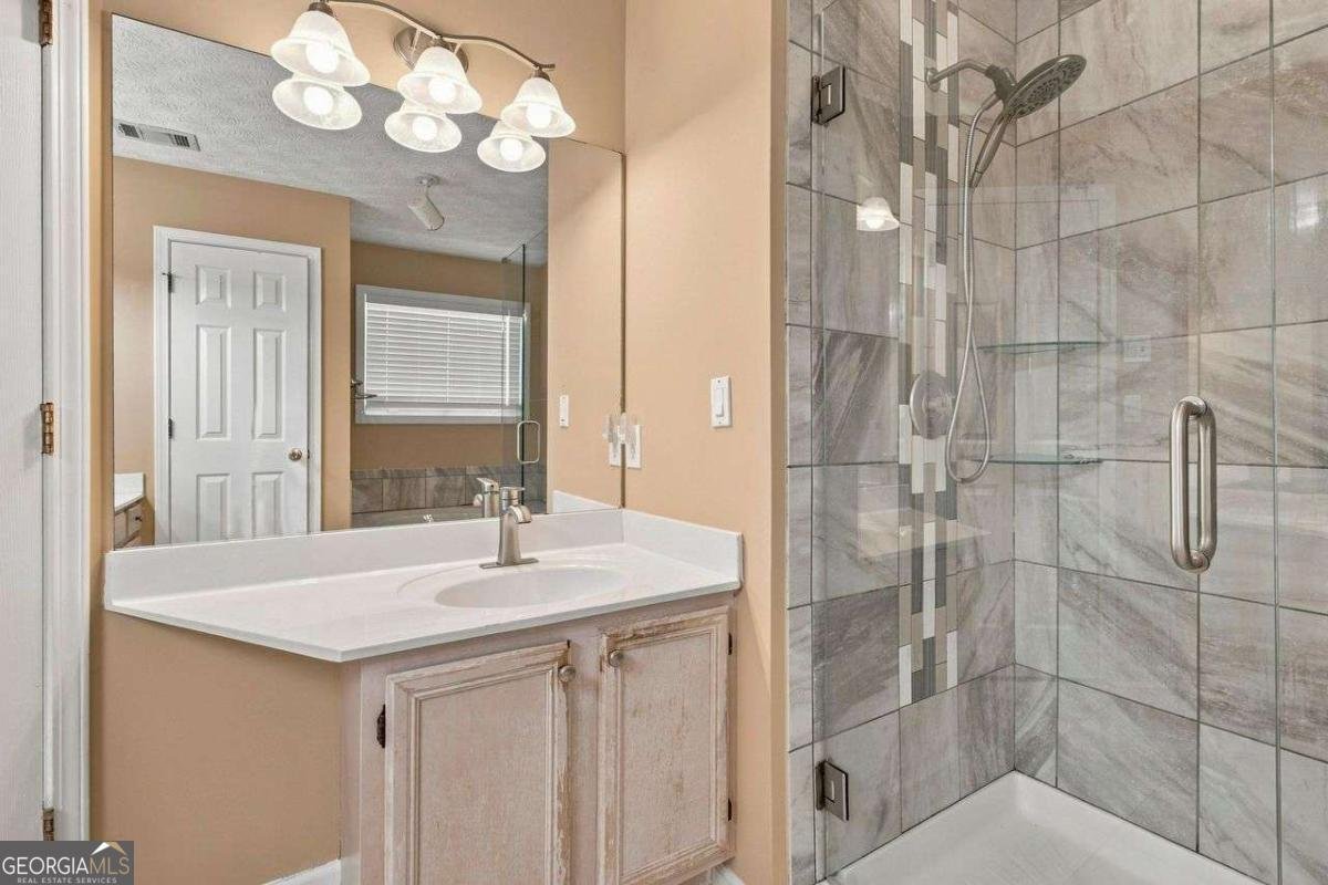 9878 Point View Drive Jonesboro - Photo 11