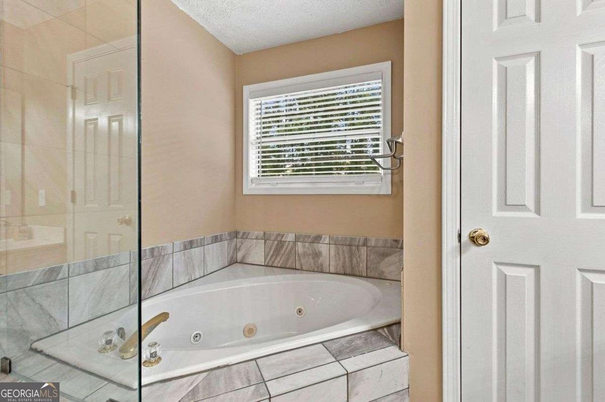 9878 Point View Drive Jonesboro - Photo 12