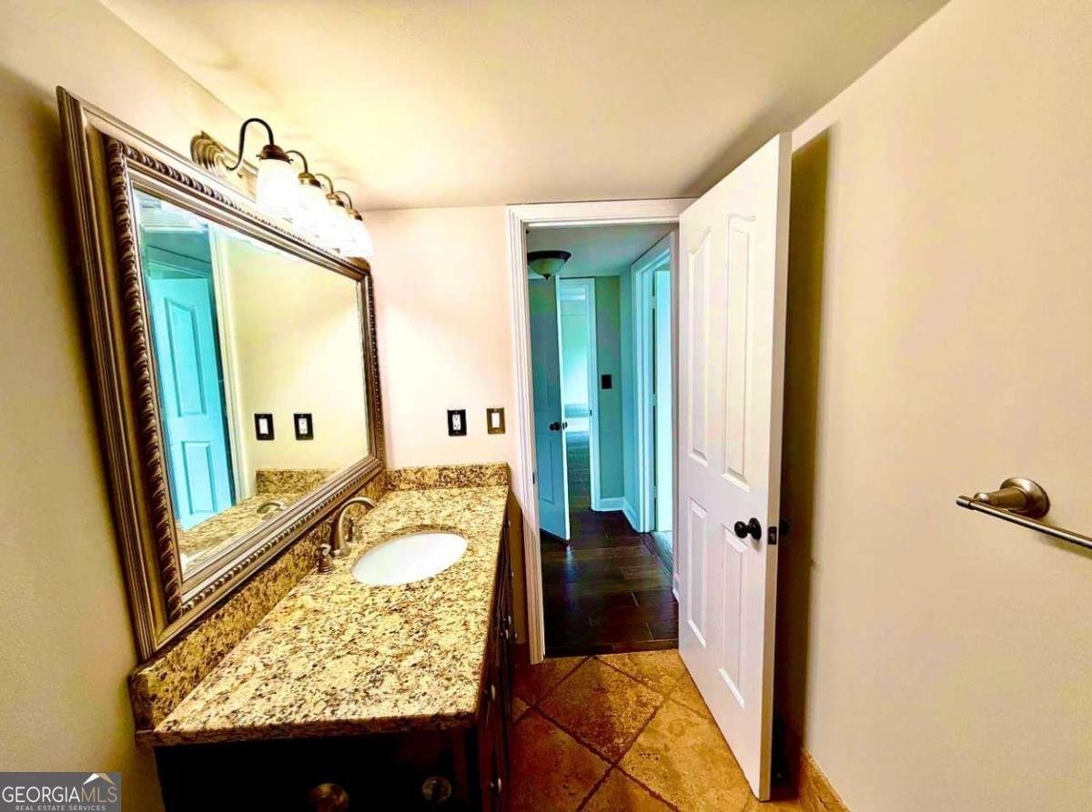 2870 Pharr Court South Atlanta - Photo 14