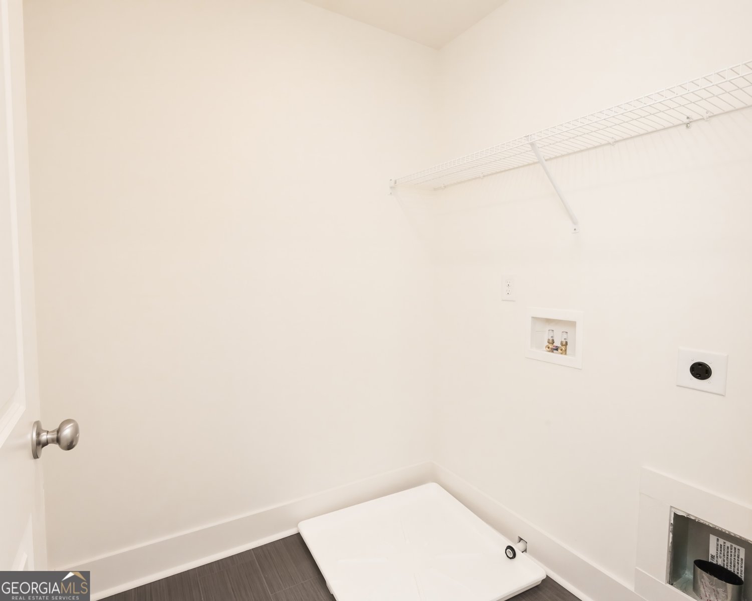 303 Barracks Way Hoschton - Photo 16