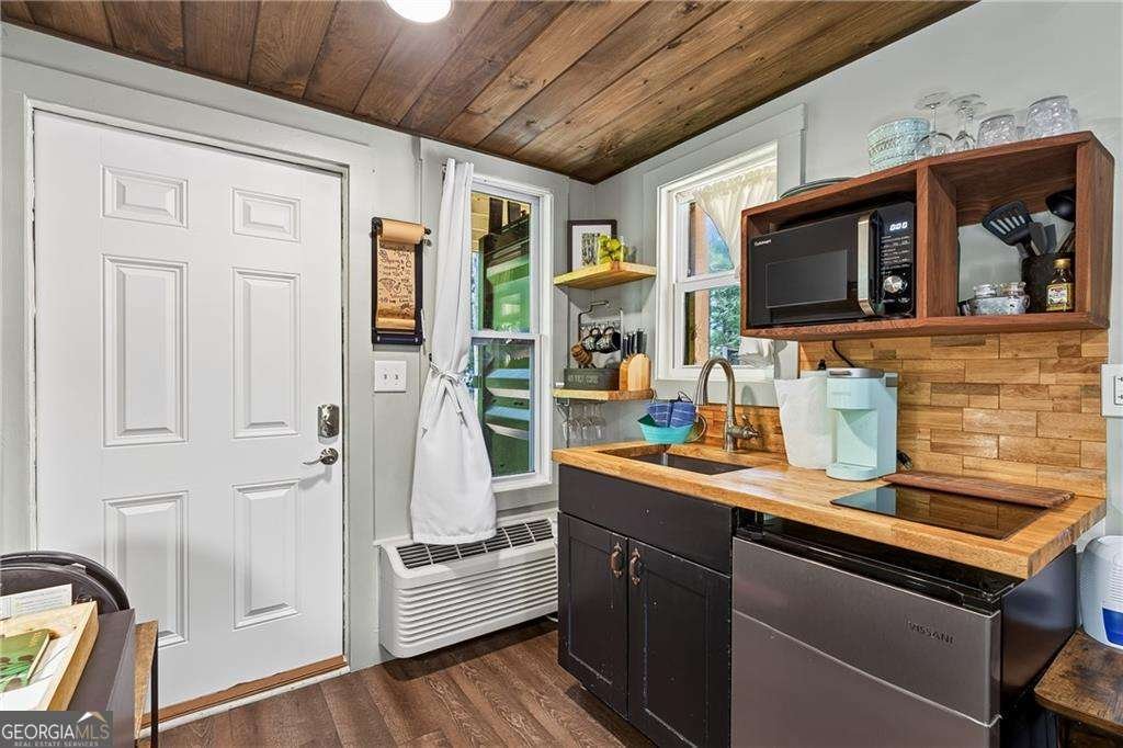 649 Power Dam Road Blue Ridge - Photo 13