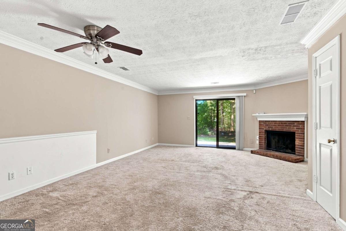 136 Sterling Court Alpharetta - Photo 9