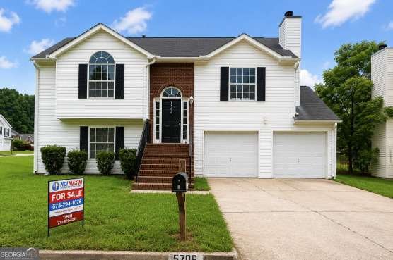 5706 Hidden Brook Circle Atlanta - main photo