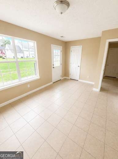 5706 Hidden Brook Circle Atlanta - Photo 9