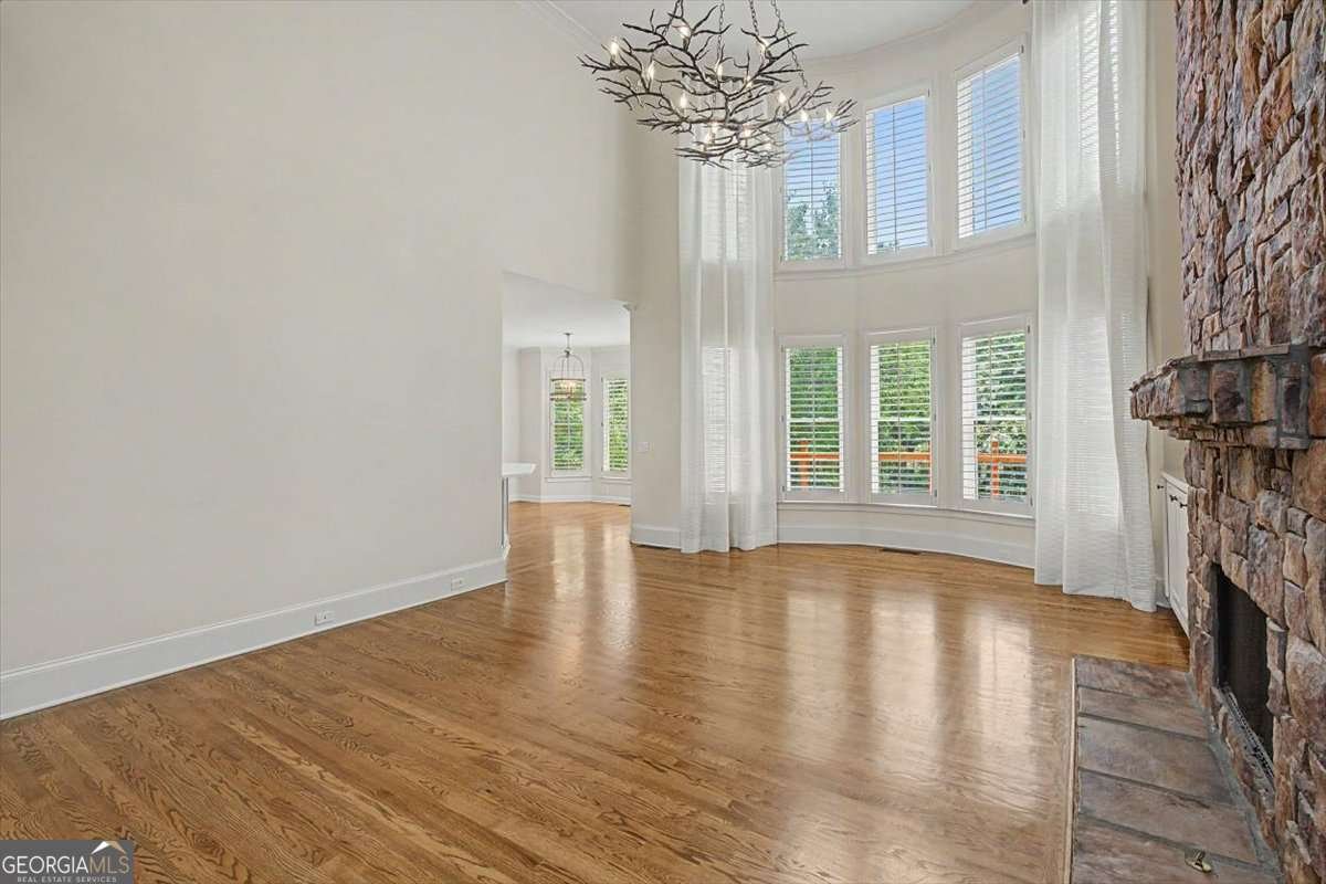 1185 Seale Drive Alpharetta - Photo 9