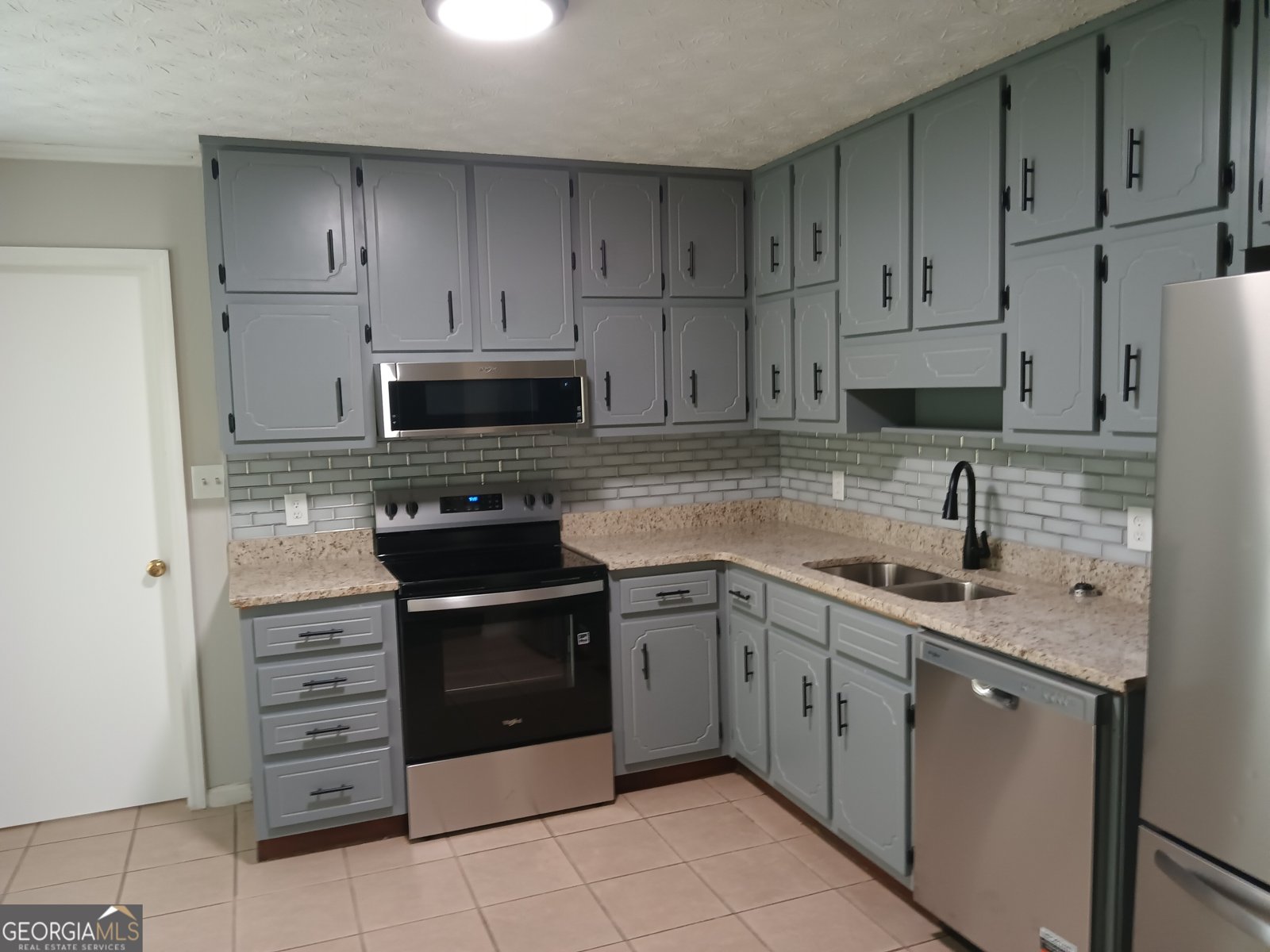 158 Stokes Drive Stockbridge - Photo 18