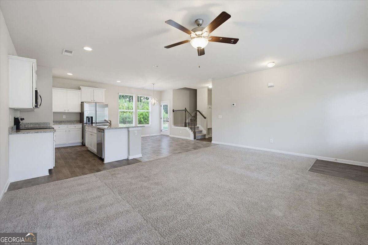 677 Ragan Court Social Circle - Photo 8