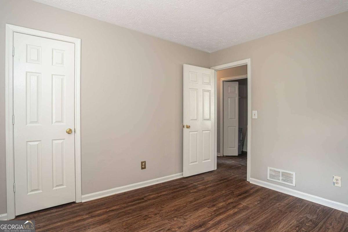1404 Glenfield Drive Lawrenceville - Photo 29
