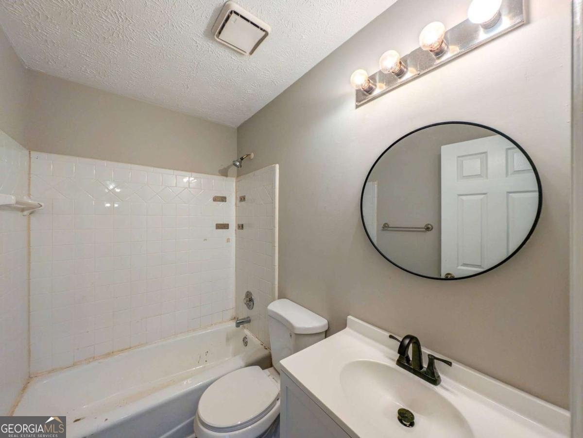 1404 Glenfield Drive Lawrenceville - Photo 32