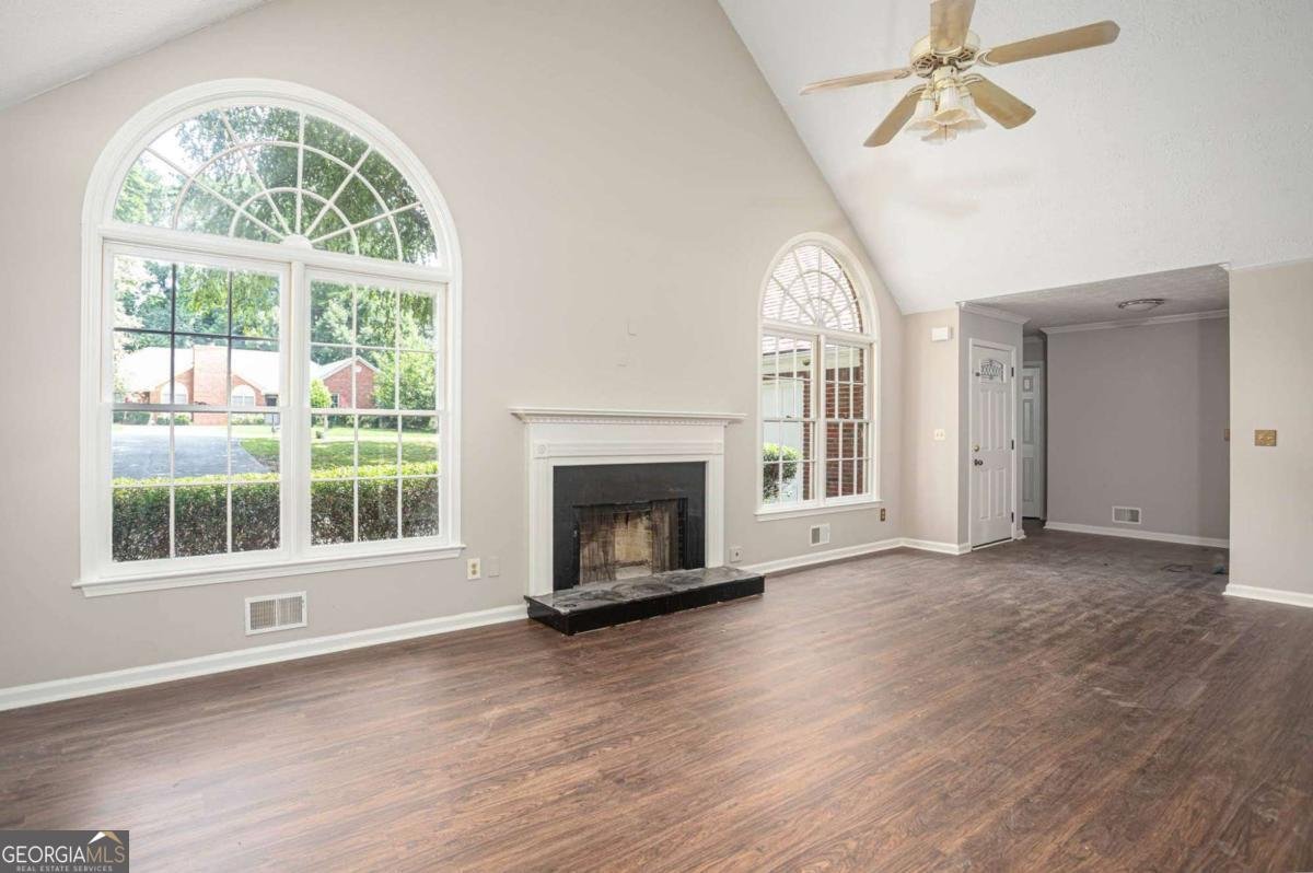 1404 Glenfield Drive Lawrenceville - Photo 9