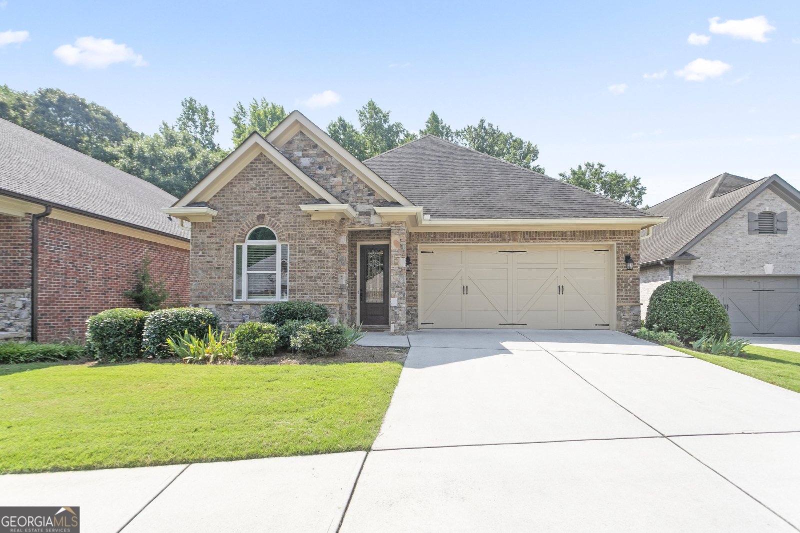1237 Magnolia Path Way Sugar Hill - main photo