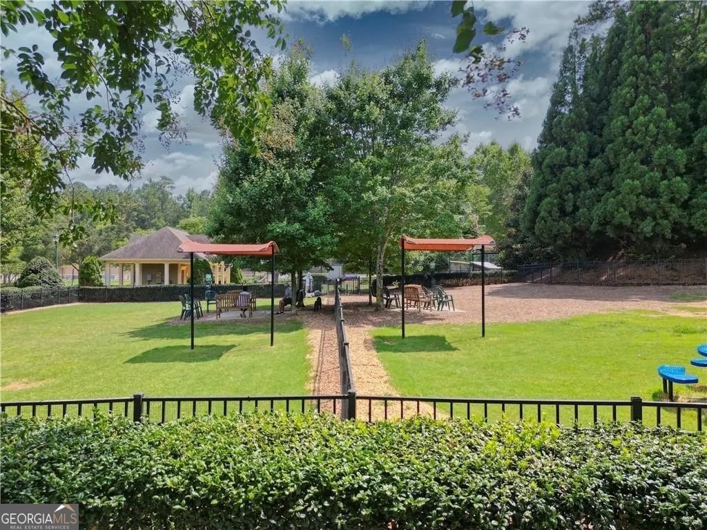 610 Larch Looper Drive Griffin - Photo 21